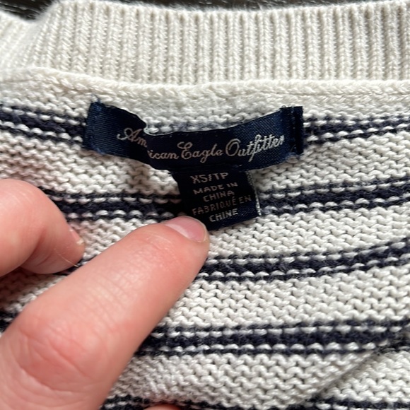 American Eagle Sweater with Zippers - Picture 9 of 12